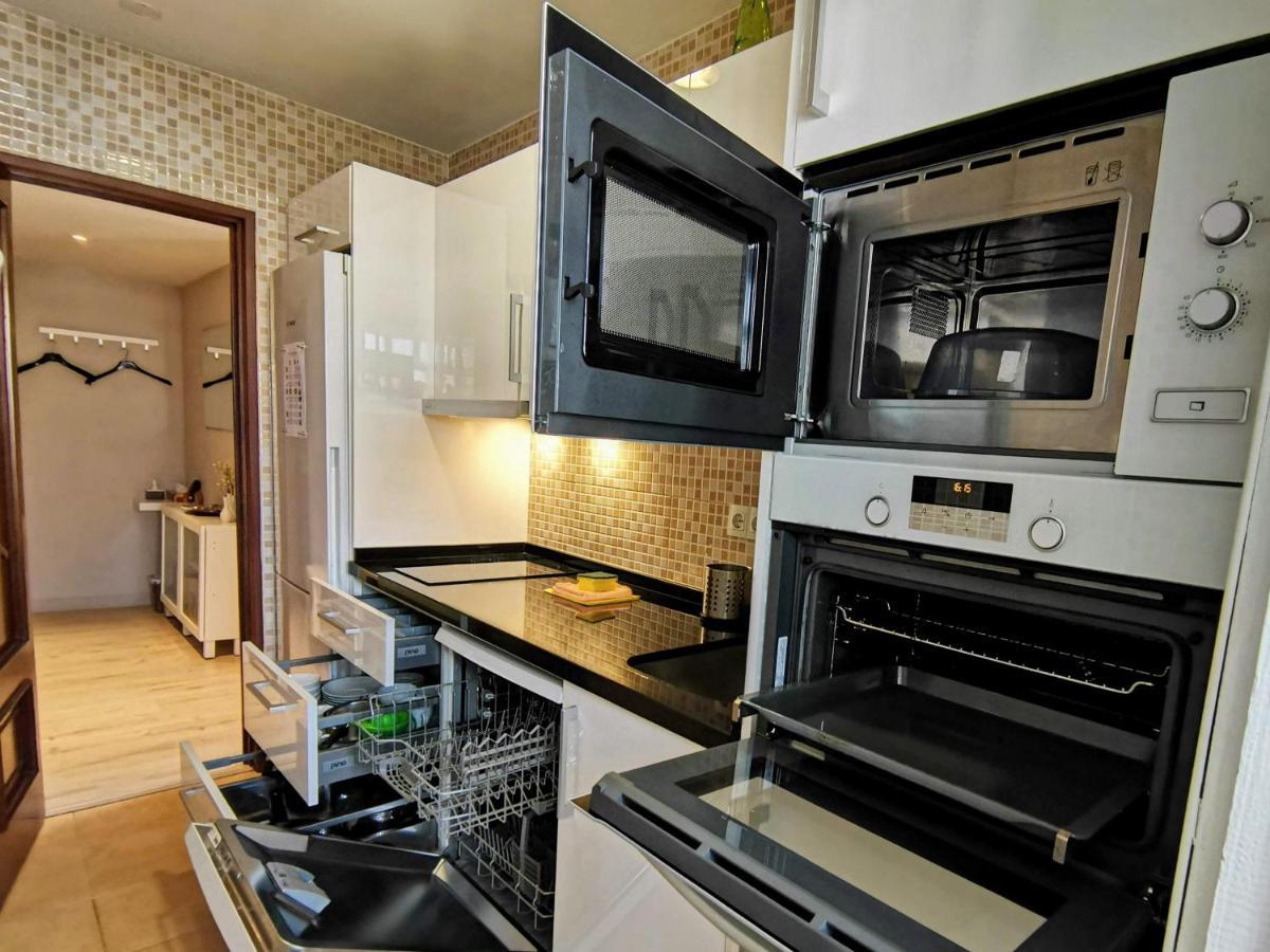 Torre Del Carmen Malaga Apartment Exterior photo