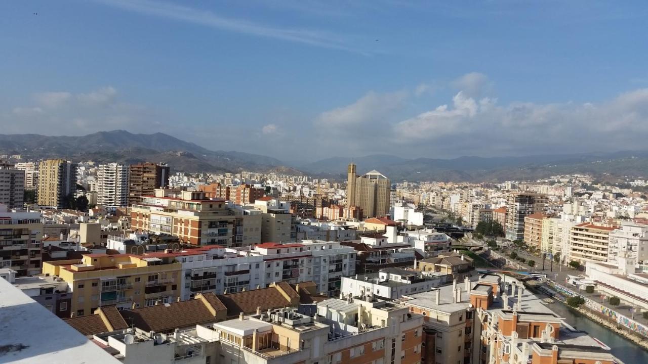 Torre Del Carmen Malaga Apartment Exterior photo