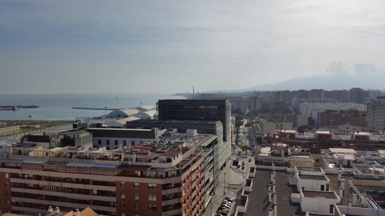 Torre Del Carmen Malaga Apartment Exterior photo